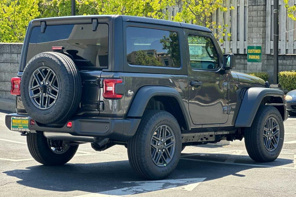 new 2025 Jeep Wrangler car, priced at $46,535