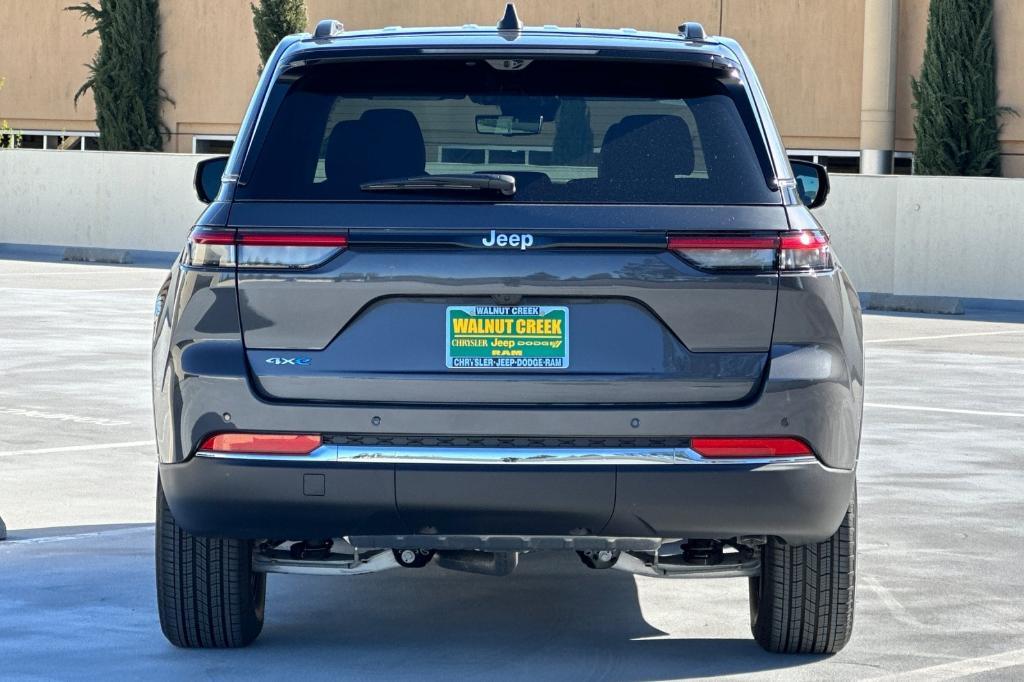 new 2025 Jeep Grand Cherokee 4xe car, priced at $67,000