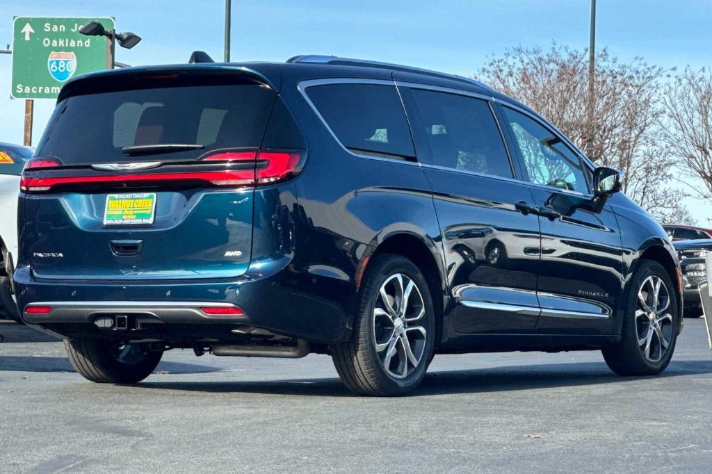 new 2025 Chrysler Pacifica car, priced at $60,615