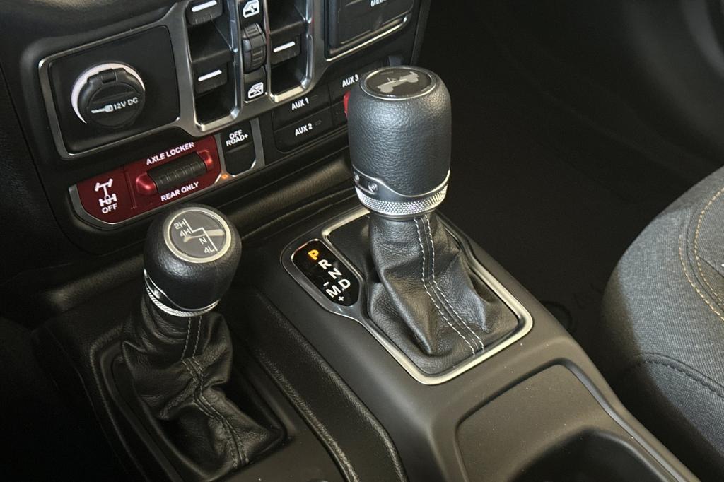 new 2025 Jeep Wrangler car, priced at $55,225