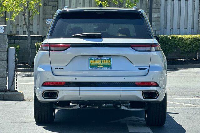 new 2025 Jeep Grand Cherokee car, priced at $69,950
