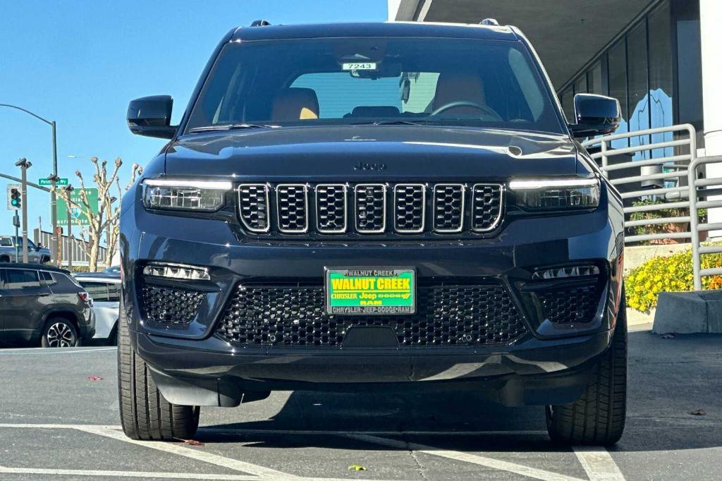 new 2025 Jeep Grand Cherokee car, priced at $70,845