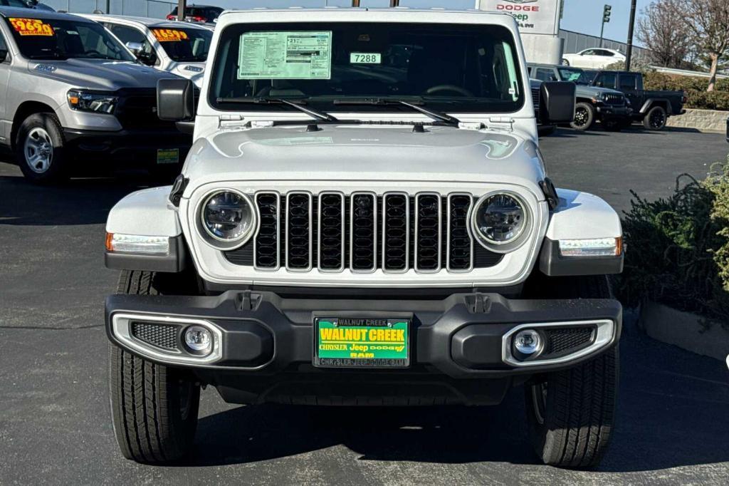 new 2025 Jeep Wrangler car, priced at $60,265