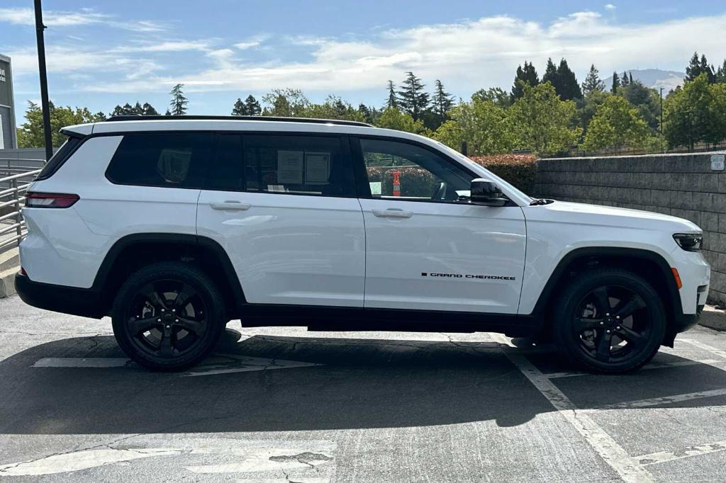used 2023 Jeep Grand Cherokee L car, priced at $32,500