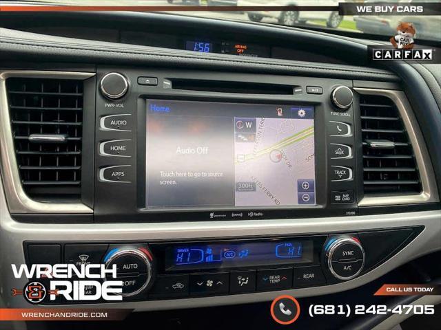 used 2019 Toyota Highlander car, priced at $26,300