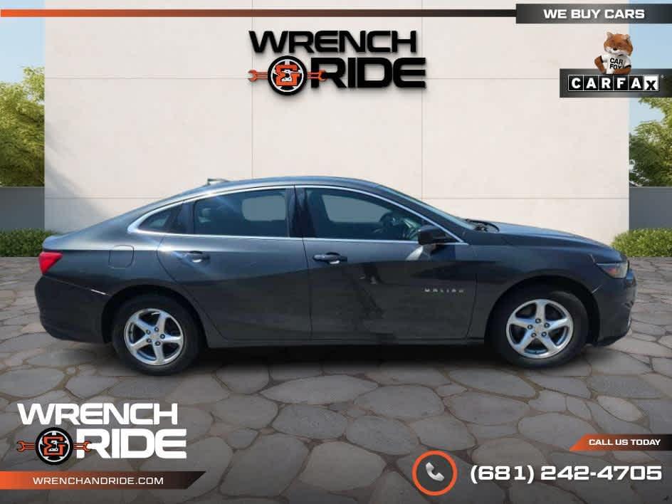 used 2018 Chevrolet Malibu car, priced at $12,295