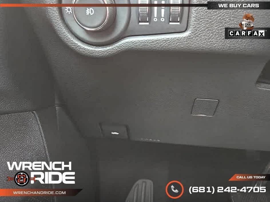 used 2022 Chrysler Pacifica car, priced at $23,485