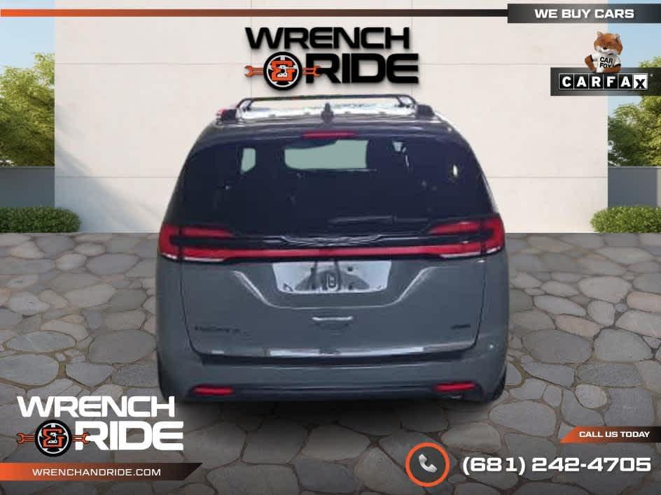 used 2022 Chrysler Pacifica car, priced at $23,485