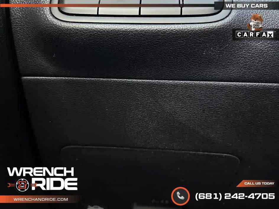 used 2022 Hyundai Venue car, priced at $15,885