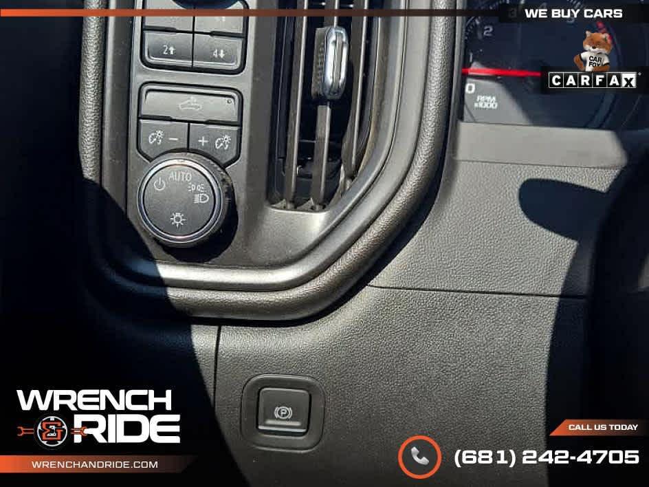 used 2019 Chevrolet Silverado 1500 car, priced at $26,125