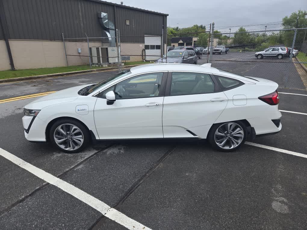 used 2018 Honda Clarity Plug-In Hybrid car, priced at $19,885