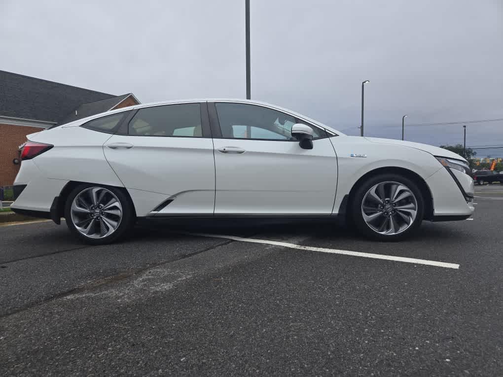used 2018 Honda Clarity Plug-In Hybrid car, priced at $19,885