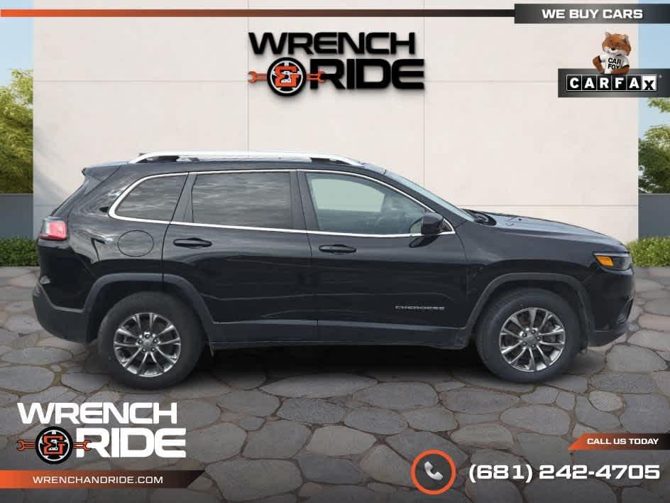 used 2019 Jeep Cherokee car, priced at $13,885