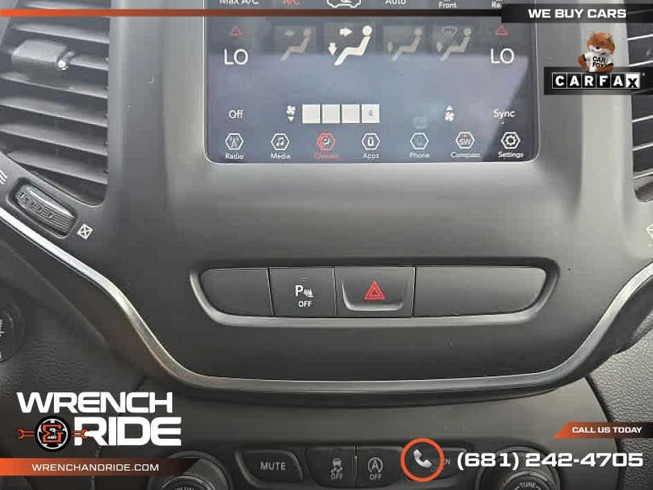 used 2019 Jeep Cherokee car, priced at $13,885