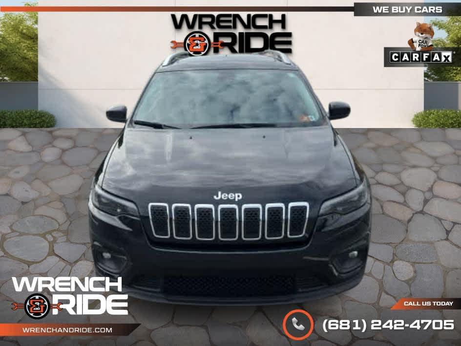 used 2019 Jeep Cherokee car, priced at $13,885