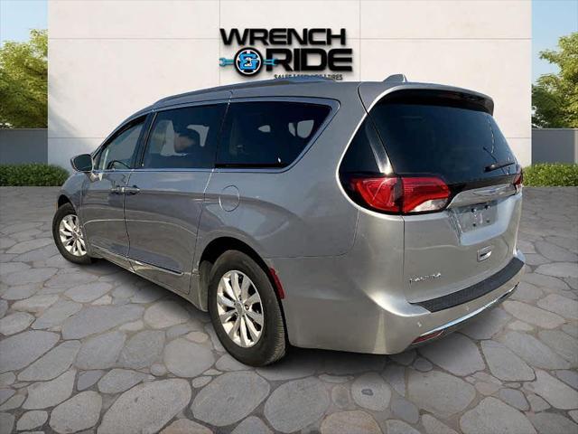 used 2018 Chrysler Pacifica car, priced at $16,565