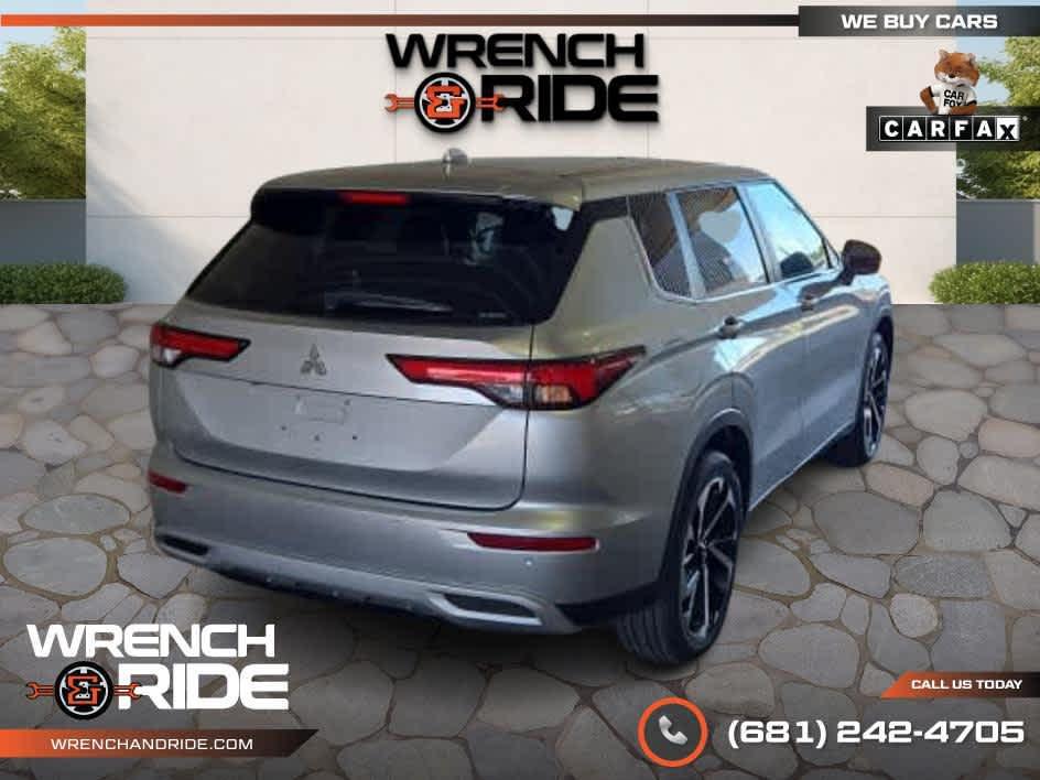 used 2022 Mitsubishi Outlander car, priced at $22,795