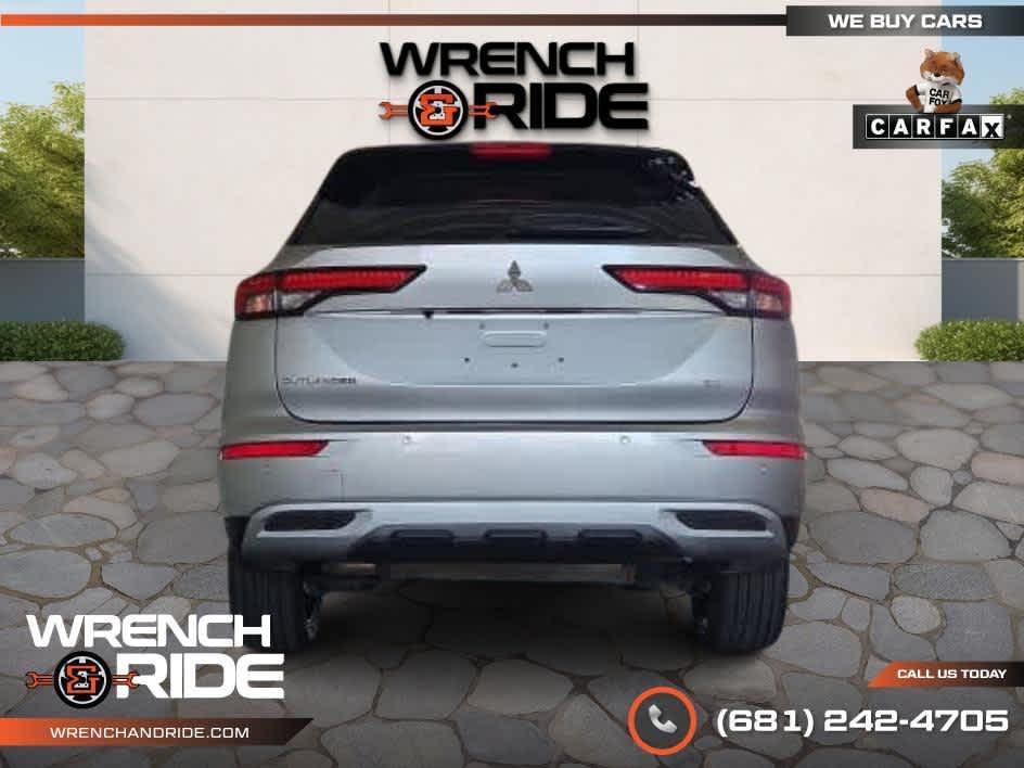 used 2022 Mitsubishi Outlander car, priced at $22,795