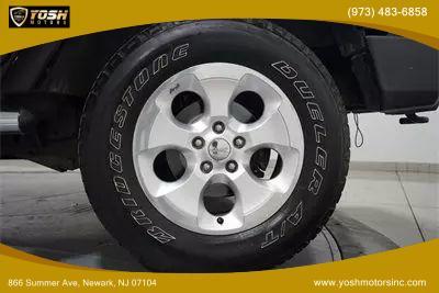 used 2013 Jeep Wrangler Unlimited car, priced at $18,700