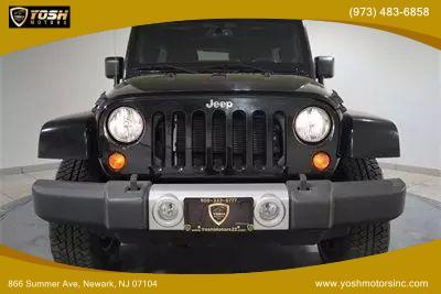 used 2013 Jeep Wrangler Unlimited car, priced at $18,700