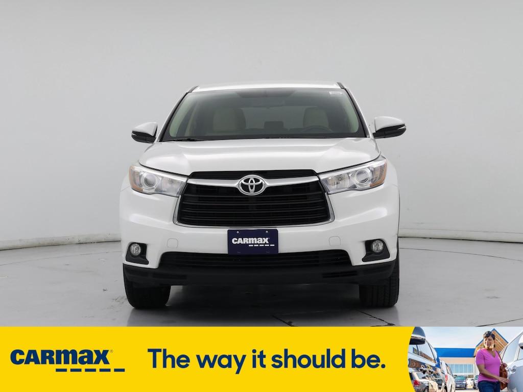 used 2015 Toyota Highlander car, priced at $18,998
