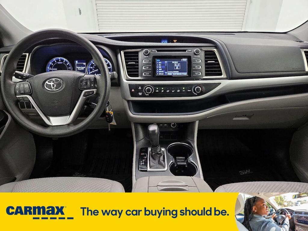 used 2019 Toyota Highlander car, priced at $22,998