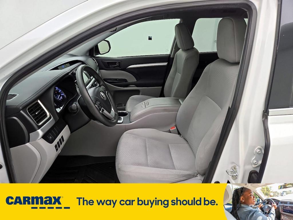 used 2019 Toyota Highlander car, priced at $22,998