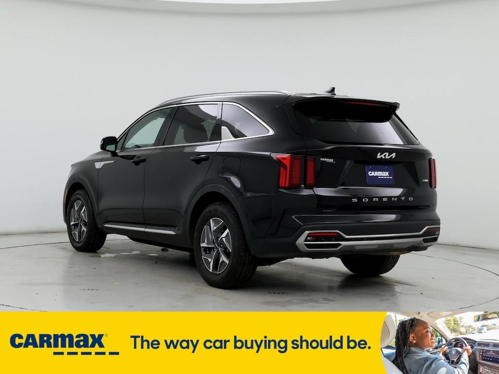 used 2022 Kia Sorento Hybrid car, priced at $26,998
