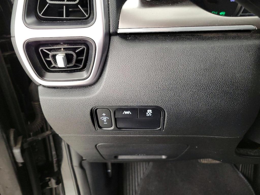 used 2022 Kia Sorento Hybrid car, priced at $26,998
