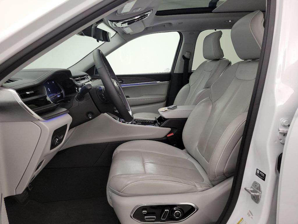 used 2023 Jeep Grand Cherokee car, priced at $40,998