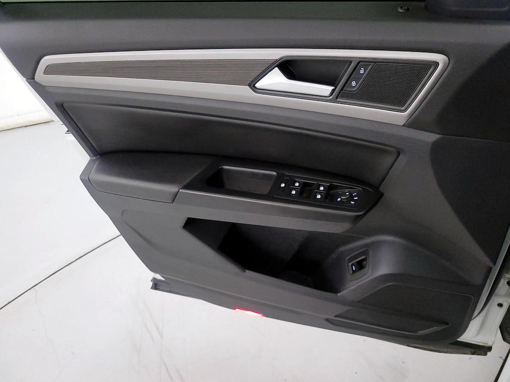 used 2020 Volkswagen Atlas car, priced at $24,998