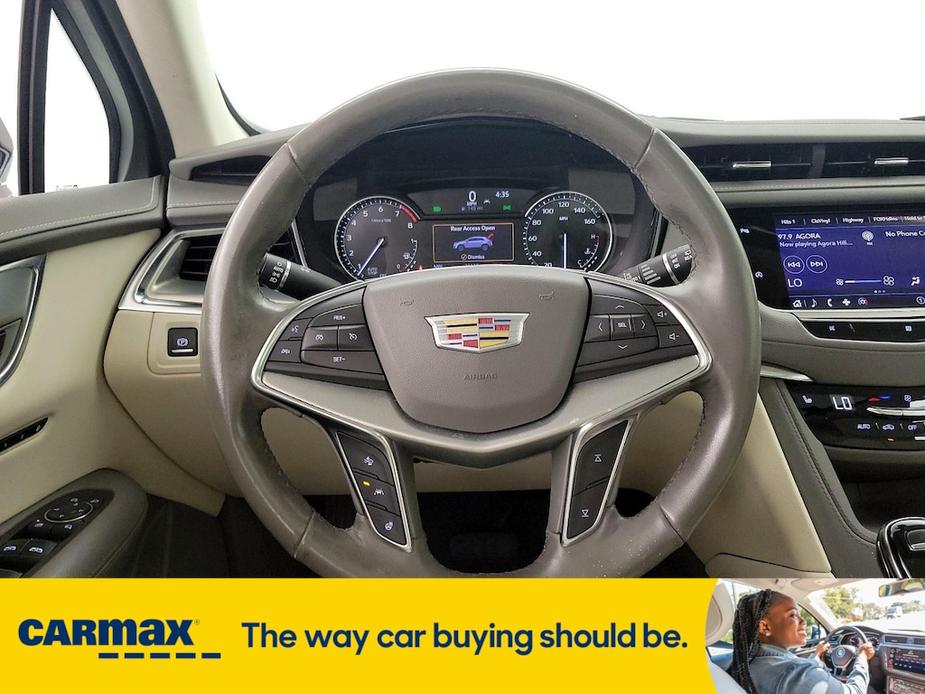 used 2021 Cadillac XT5 car, priced at $29,998