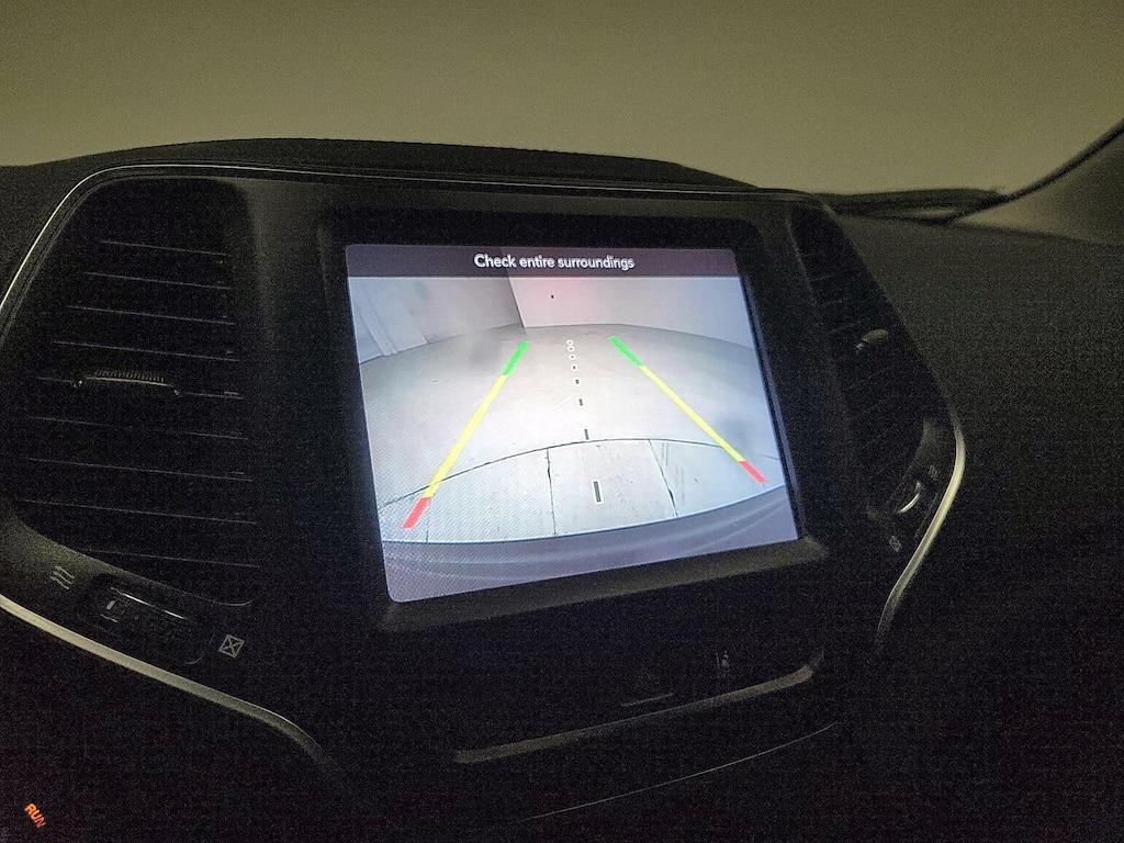 used 2022 Jeep Cherokee car, priced at $26,998