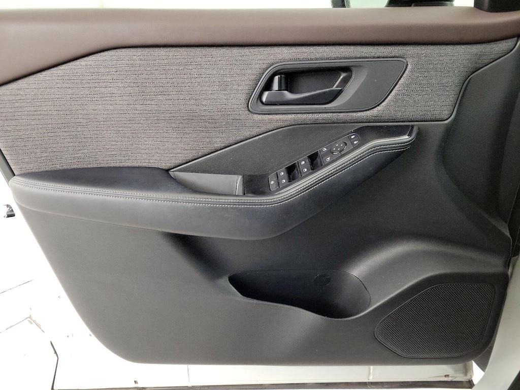 used 2022 Nissan Rogue car, priced at $21,998