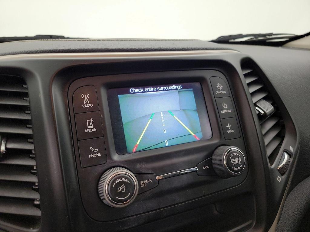 used 2016 Jeep Cherokee car, priced at $12,998