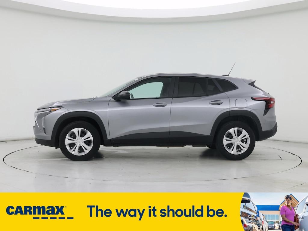 used 2025 Chevrolet Trax car, priced at $22,998