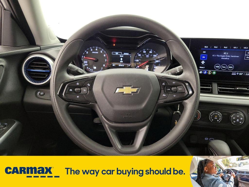 used 2025 Chevrolet Trax car, priced at $22,998