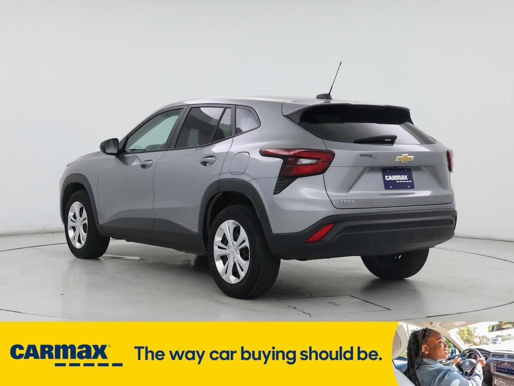 used 2025 Chevrolet Trax car, priced at $22,998