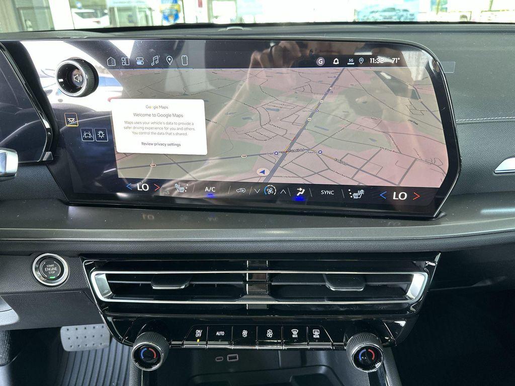 new 2026 Chevrolet Traverse car, priced at $41,695