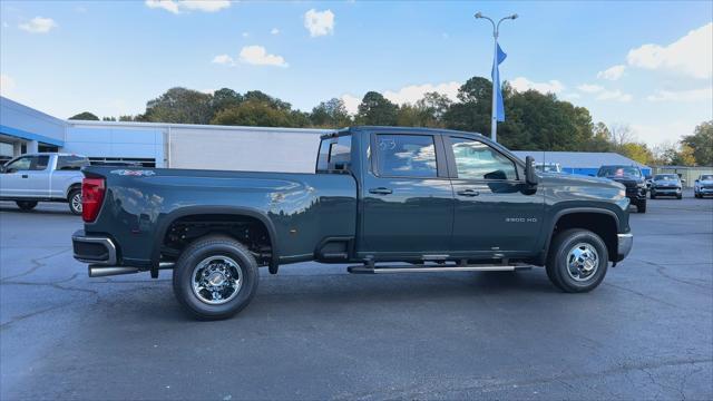 new 2025 Chevrolet Silverado 3500 car, priced at $72,547