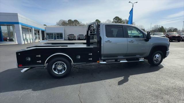 new 2025 Chevrolet Silverado 3500 car, priced at $76,658