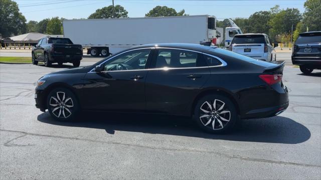 new 2025 Chevrolet Malibu car, priced at $26,551