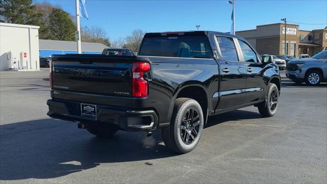 new 2025 Chevrolet Silverado 1500 car, priced at $40,628