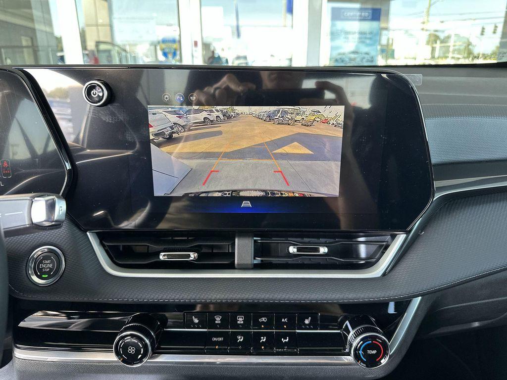 new 2026 Chevrolet Equinox car, priced at $28,380