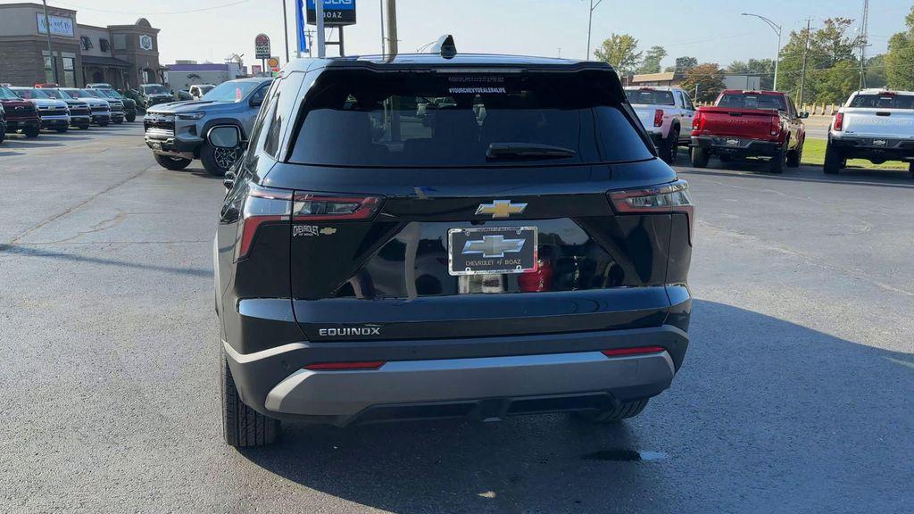 new 2026 Chevrolet Equinox car, priced at $28,380