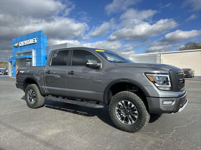 used 2024 Nissan Titan car