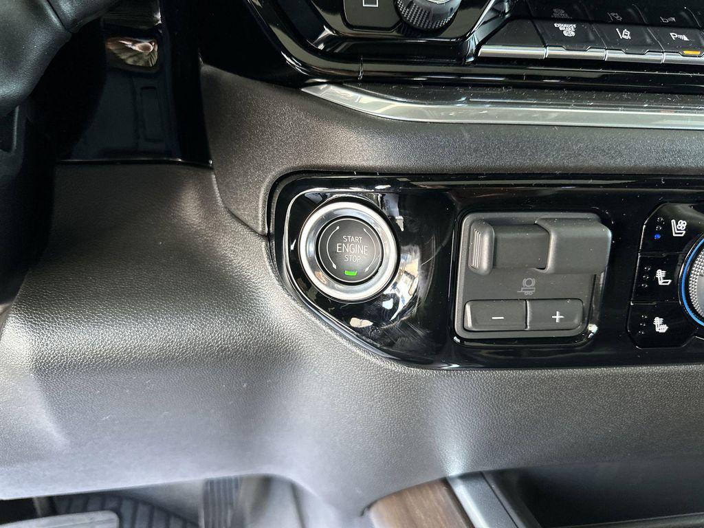 new 2025 Chevrolet Silverado 2500 car, priced at $83,635