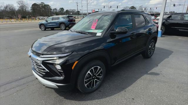 new 2025 Chevrolet TrailBlazer car, priced at $23,990