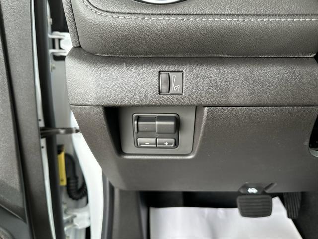 new 2025 Chevrolet Colorado car, priced at $36,189