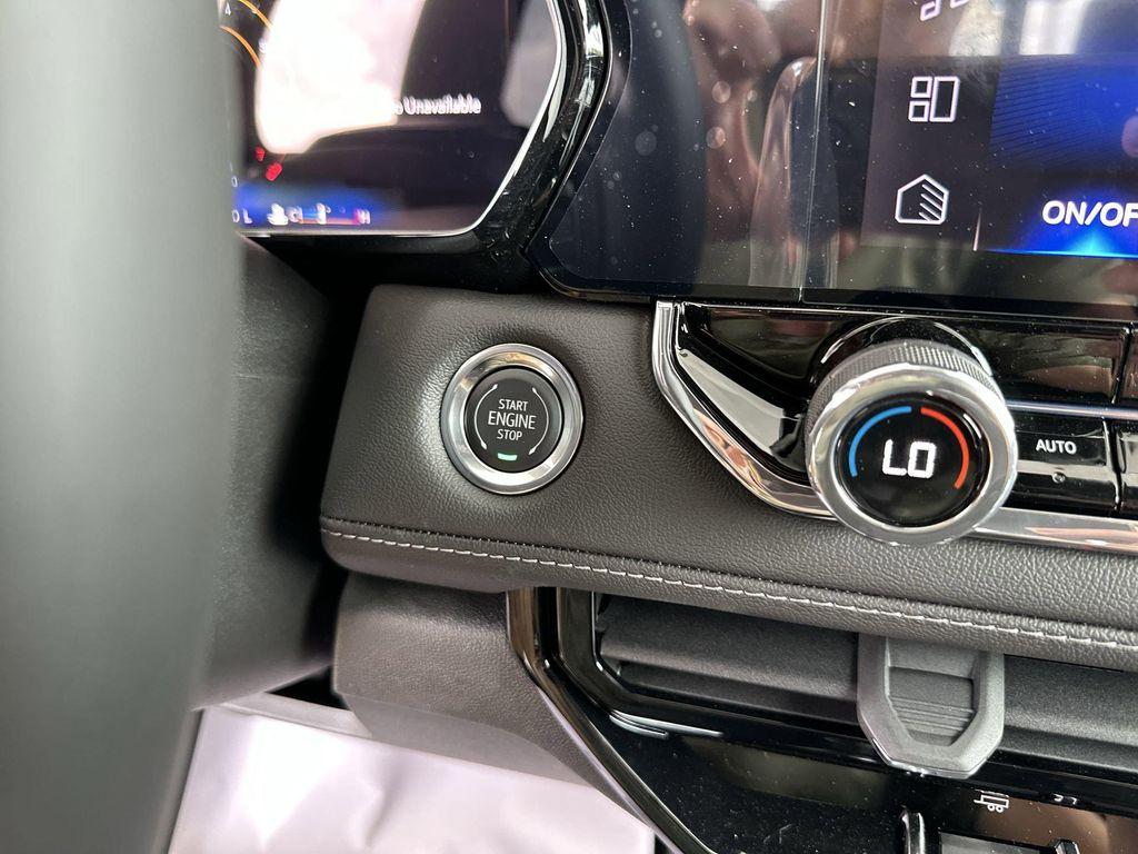 new 2025 Chevrolet Colorado car, priced at $35,189